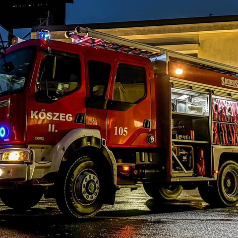 Renault Midlum 270 Saurus FS38/3.8