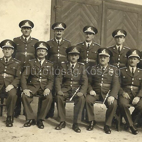 1950.tűzoltók csoportja