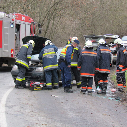 2012.01.21. baleset Peresznyén